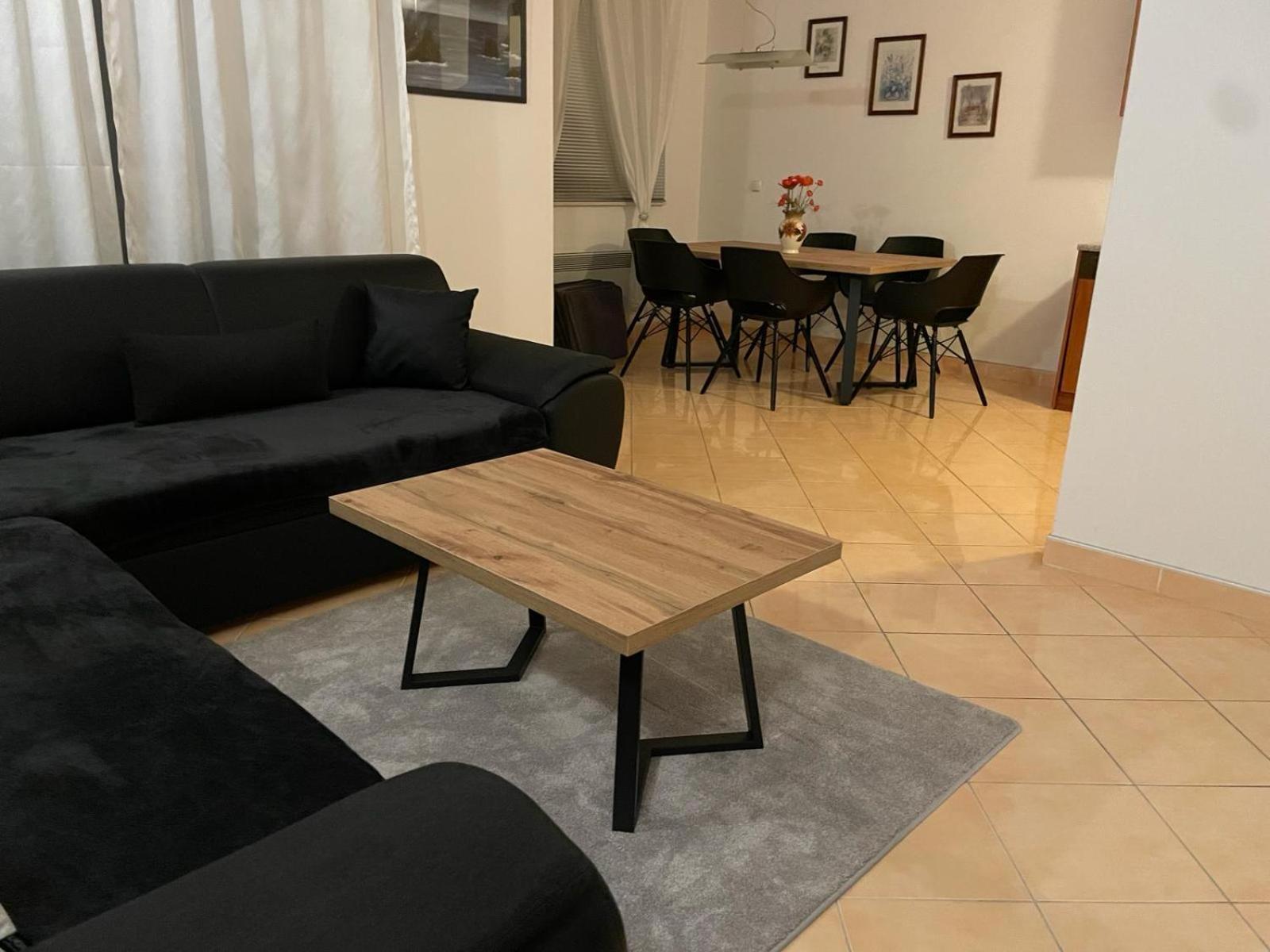 Apartment Dalmatien Traumhaus Makarska Bagian luar foto