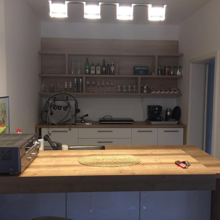 Apartment Dalmatien Traumhaus Makarska Bagian luar foto