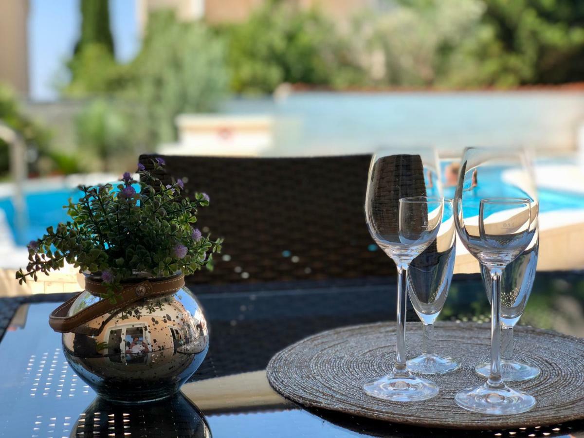 Apartment Dalmatien Traumhaus Makarska Bagian luar foto